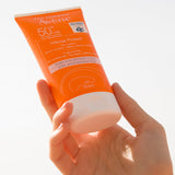 Bloqueador Avene Solar ultra resistente al agua SPF 50+

Intense Protect Fluido 150ml