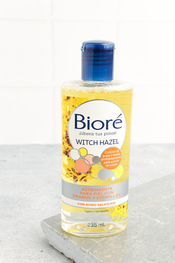 Biore Astringent deep cleansing. Pore ​​reduction. Skin with pimples and blackheads 235ml